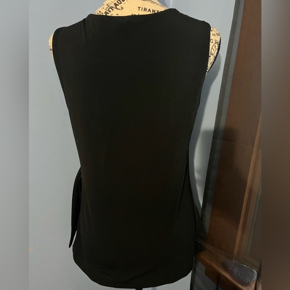Elle Mineral Black Tie-Detail Sleeveless Blouse - Picture 2 of 6